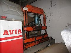 Steinknacher hydraulisch